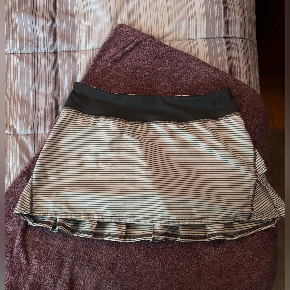 Lululemon Striped Black and White Skort